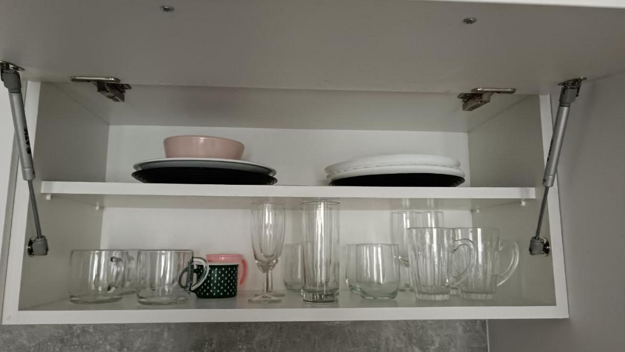 وارسو Apartment Z Ogrodkiem Na Warszawskiej Woli المظهر الخارجي الصورة